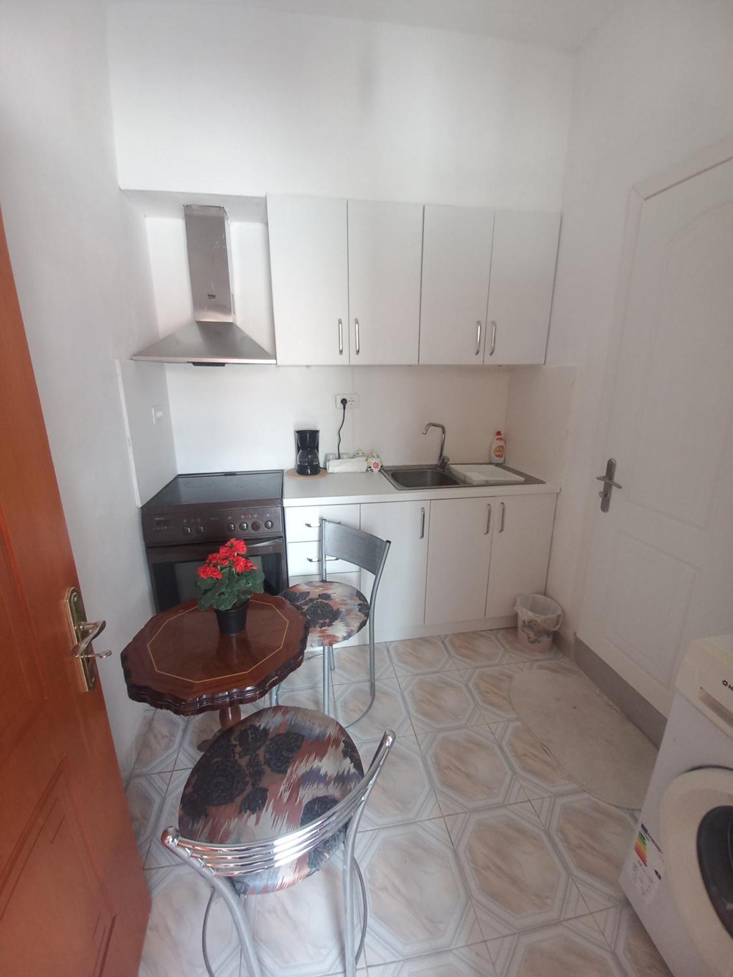 Aleko Guest House Gjirokastër Esterno foto
